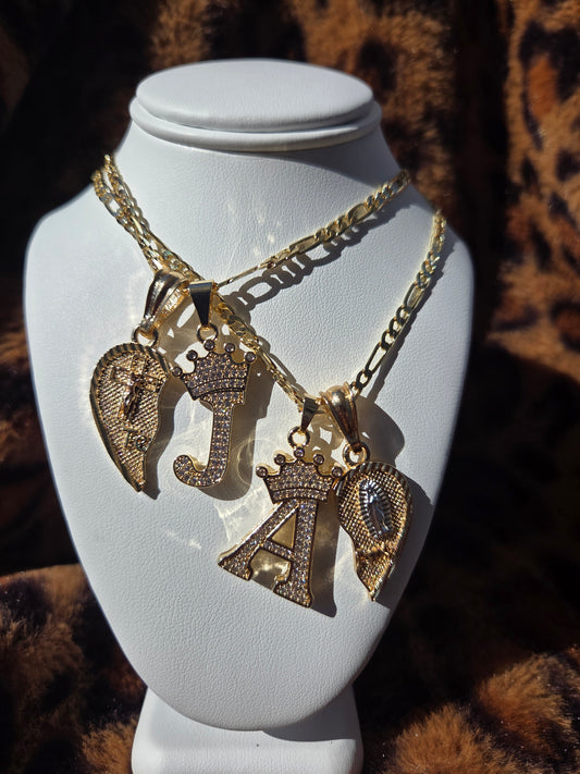 Mini Te Amo Heart with Crown initials