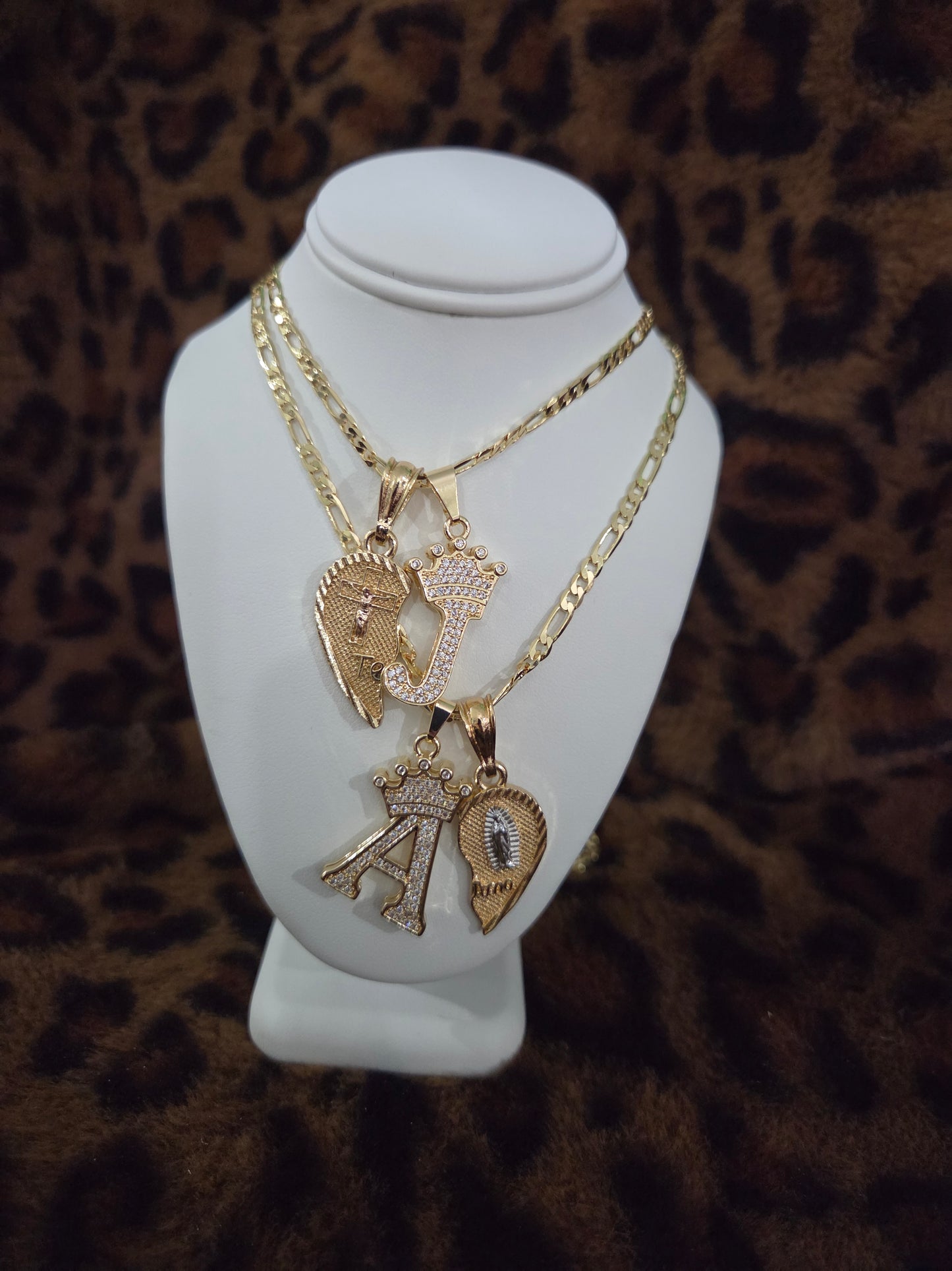 Mini Te Amo Heart with Crown initials